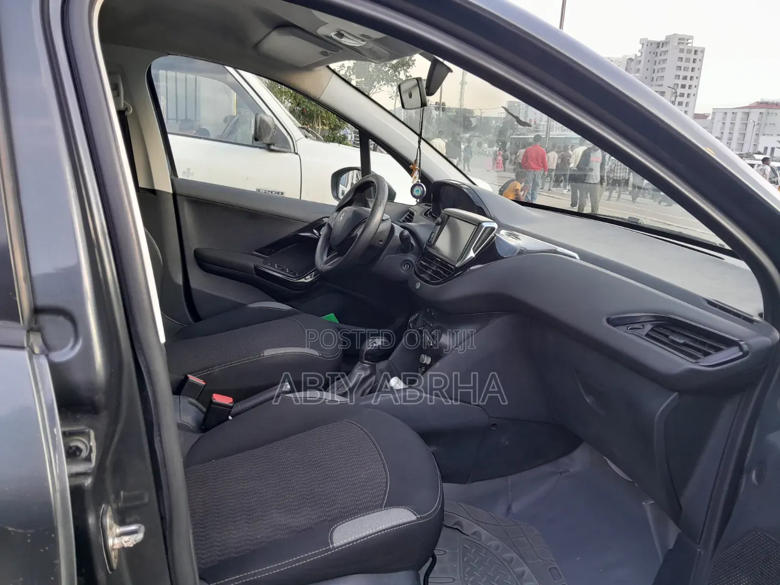 Peugeot 208 2016 Gray