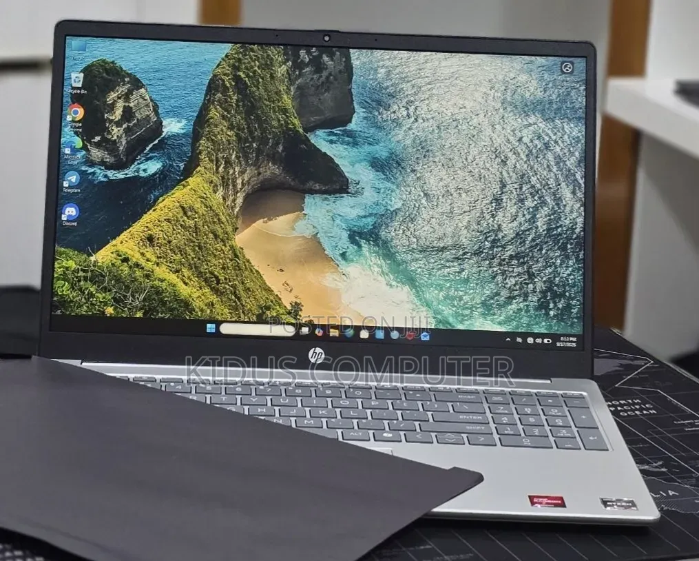New Laptop HP Stream Notebook 8GB AMD Ryzen 5 SSD 512GB