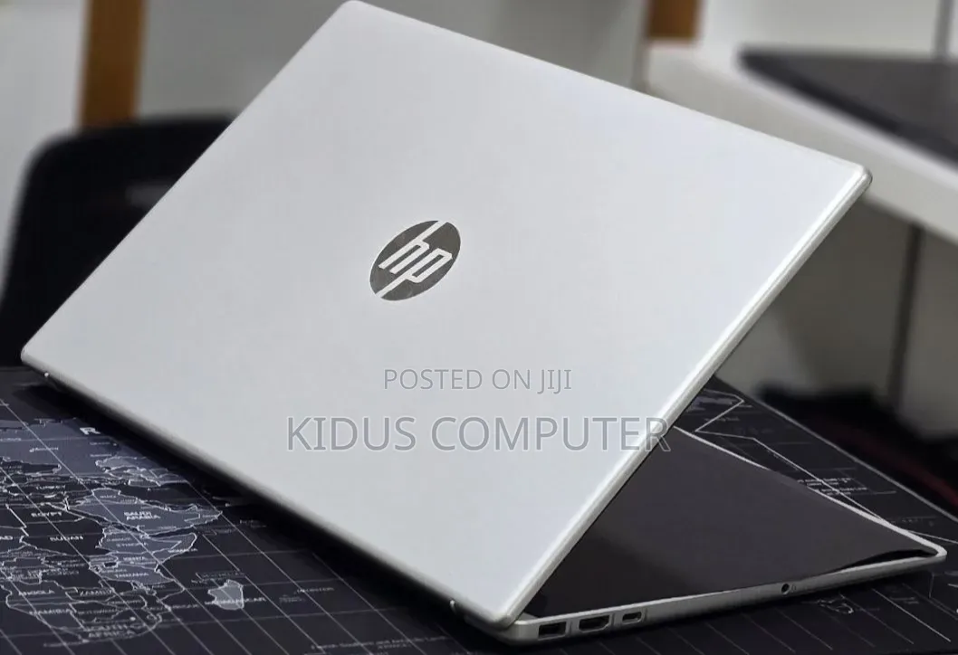 New Laptop HP Stream Notebook 8GB AMD Ryzen 5 SSD 512GB