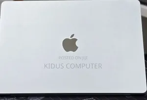 New Laptop Apple MacBook Air 2026 M5 16GB Apple M5 SSD 512GB