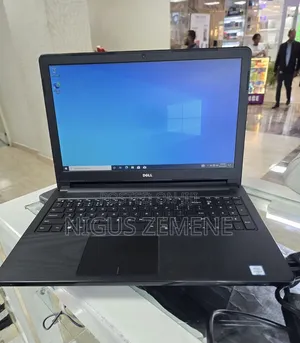 Laptop Dell XPS 15 4GB Intel Core i5 HDD 1T