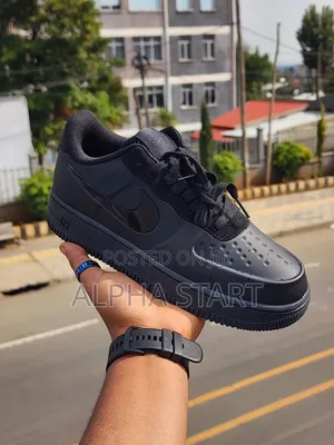 Nike Force 1 Foamposite
Black Cat High Quality Shoes Made in Vietnam