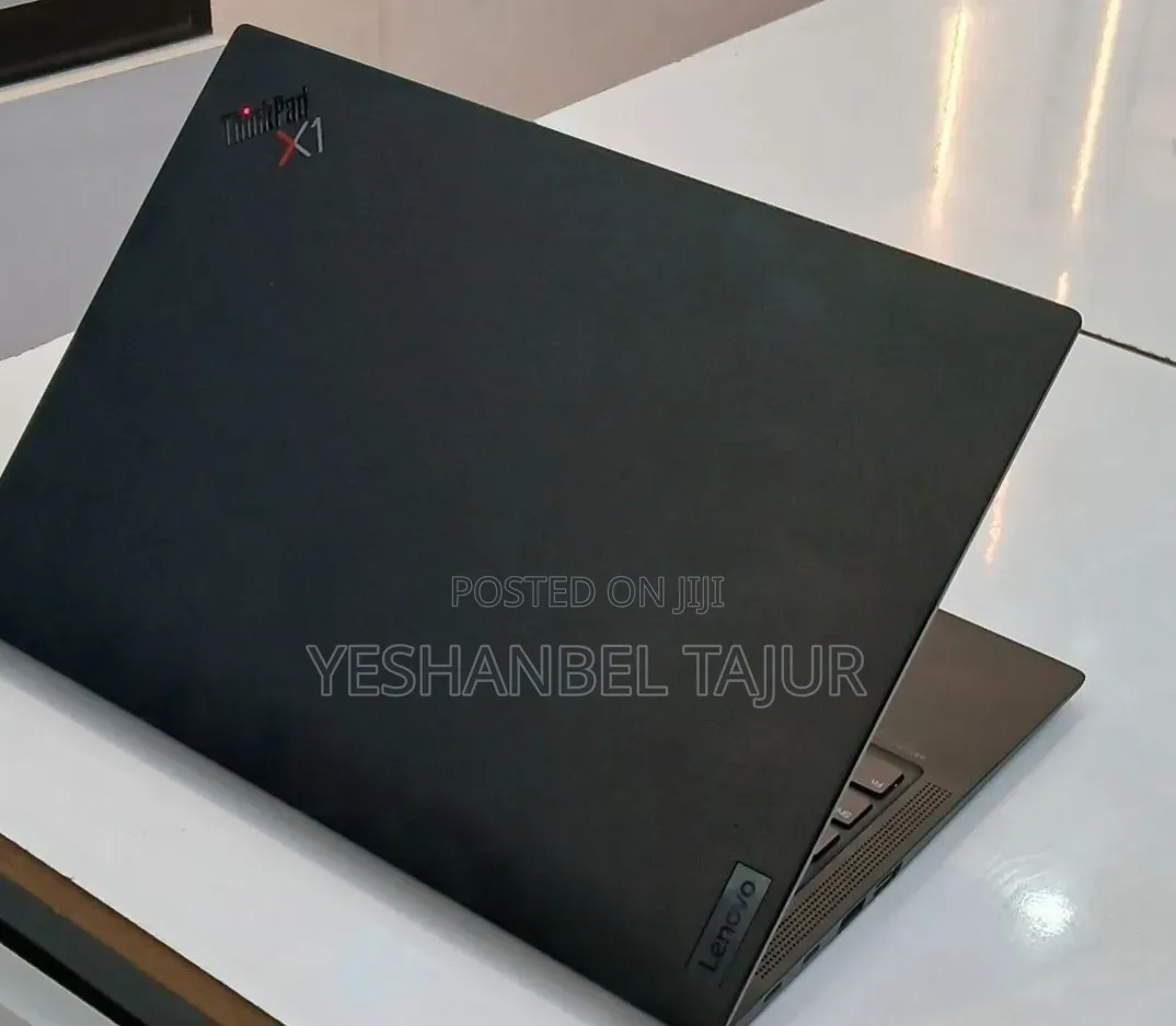 New Laptop Lenovo ThinkPad X1 Yoga 16GB Intel Core i7 SSD 512GB