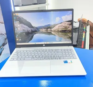 New Laptop HP Stream Notebook 16GB Intel Core i5 SSD 1T