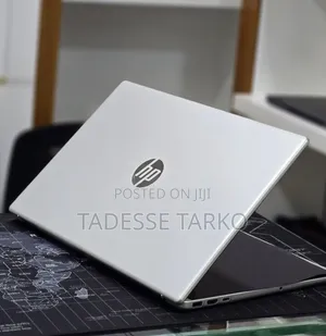 New Laptop HP Stream Notebook 8GB AMD Ryzen 5 SSD 512GB