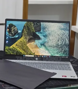 New Laptop HP Stream Notebook 8GB AMD Ryzen 5 SSD 512GB