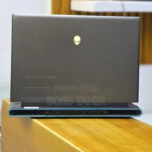 New Laptop Alienware X16 r1 16GB Intel Core M3 SSD 1T