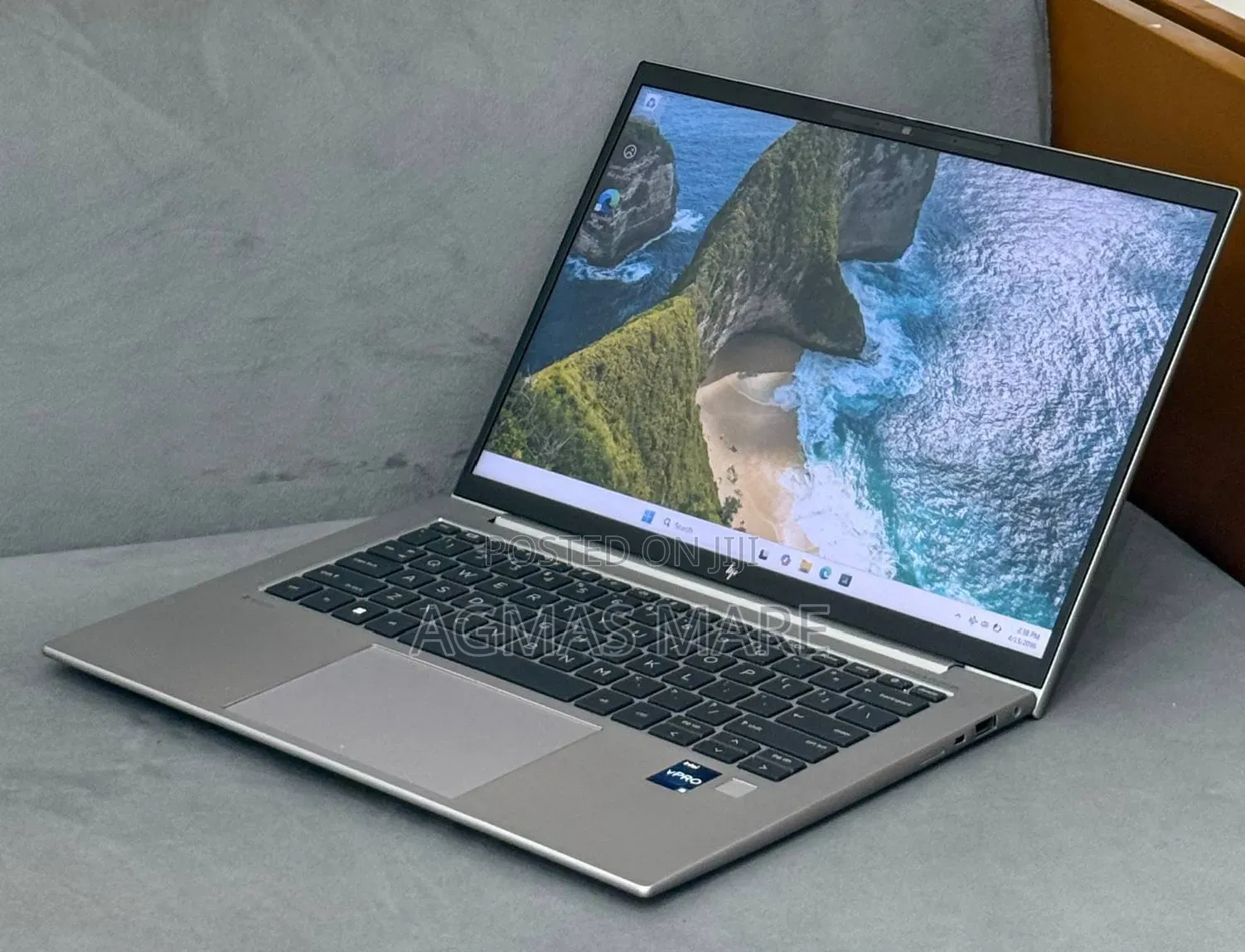 New Laptop HP ZBook Firefly 14 G10 16GB Intel Core i5 SSD 512GB