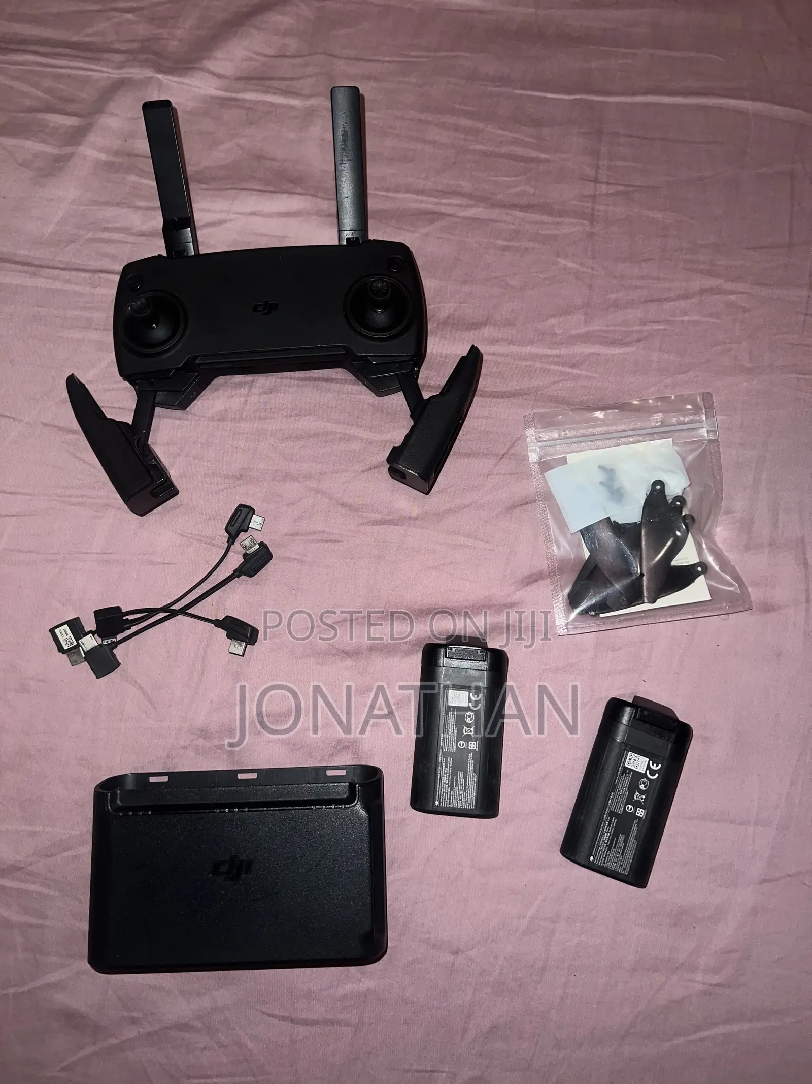 ⁠Original DJI Mavic Mini Accessories (2x Batteries, Remote, Hub)⁠