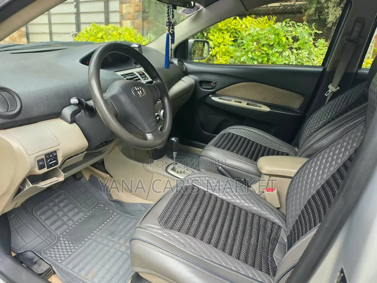 Toyota Belta 2007 Silver