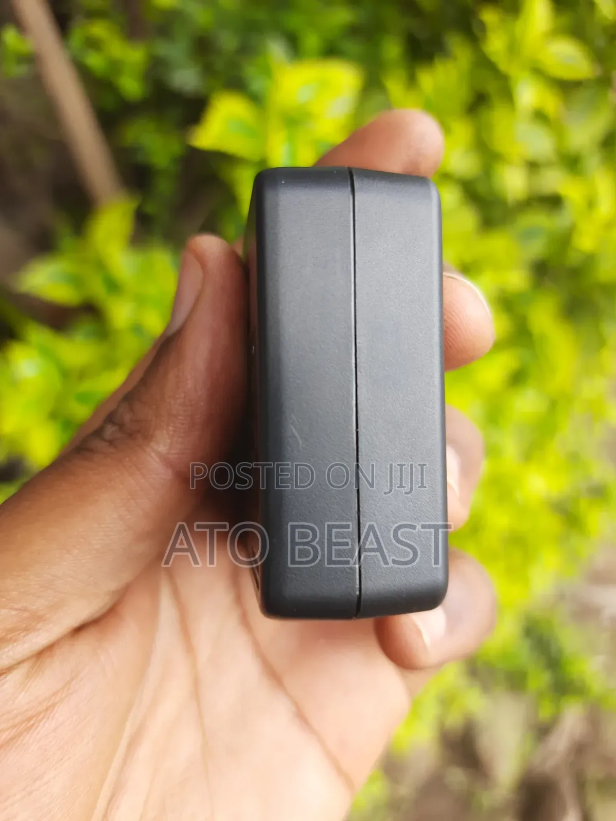 Sony AC-UB10D AC Power Adapter With a 5V, 0.5A Output Specification.