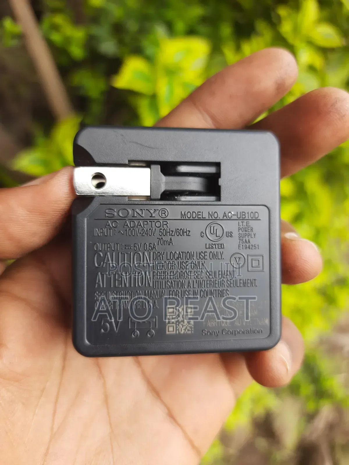 Sony AC-UB10D AC Power Adapter With a 5V, 0.5A Output Specification.