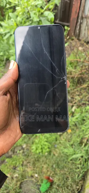 Infinix Smart 5 32 GB Blue