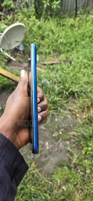Infinix Smart 5 32 GB Blue
