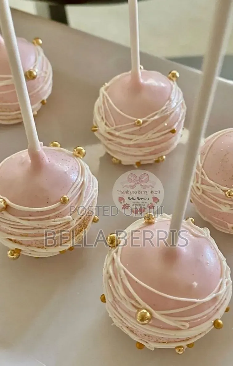 Cake Pops With Different Flavors for Kids