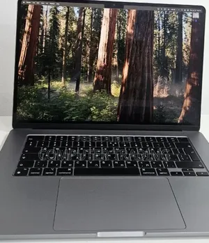 New Laptop Apple MacBook Air 2024 M3 8GB Intel Core i7 SSD 512GB
