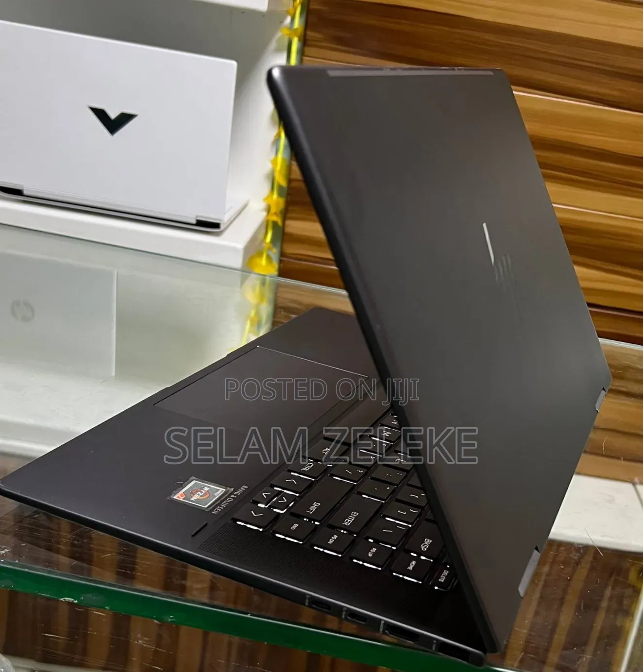 New Laptop HP Envy x360 16GB AMD Ryzen 7 SSD 512GB