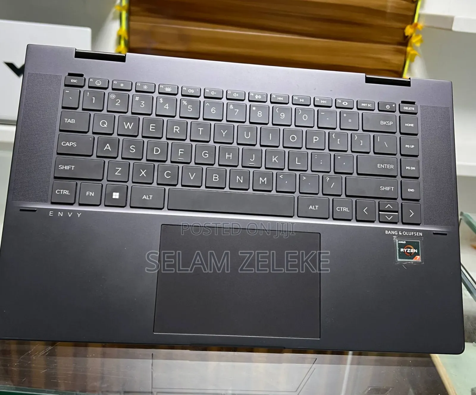New Laptop HP Envy x360 16GB AMD Ryzen 7 SSD 512GB