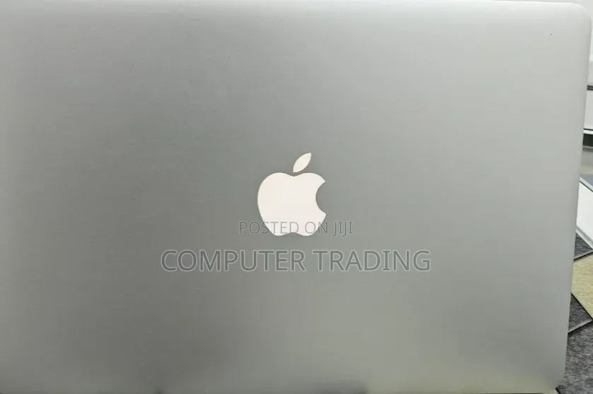 New Laptop Apple MacBook Air 2017 8GB Intel Core i5 SSD 256GB
