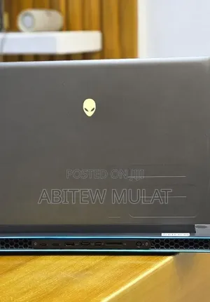 New Laptop Alienware 16x Aurora 16GB Intel Core i9 SSD 1T