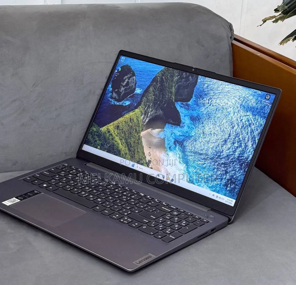 New Laptop Lenovo Ideapad 3 16GB Intel Core i3 SSD 512GB
