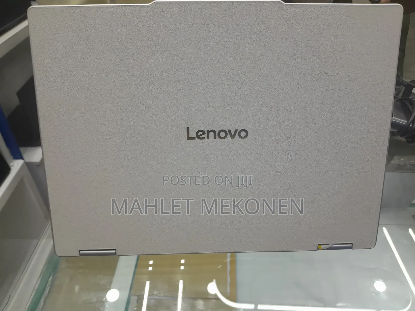 New Laptop Lenovo Yoga 7i 16GB Intel Core Ultra 7 SSD 1T