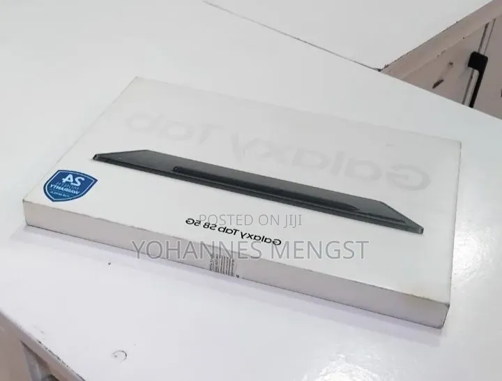 New Samsung Galaxy Tab S8 256 GB Silver