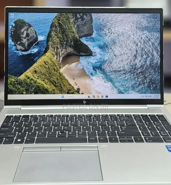 New Laptop HP EliteBook 850 G8 16GB Intel Core i7 SSD 512GB