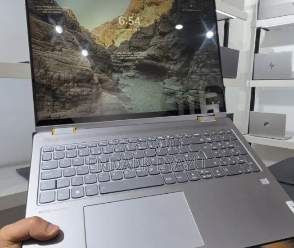 New Laptop Lenovo Yoga 2 16GB AMD Ryzen 7 SSD 512GB