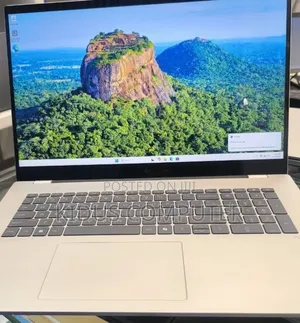 New Laptop HP Pavilion 15 16GB Intel Core Ultra 7 SSD 1T