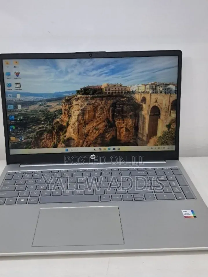 New Laptop HP Stream Notebook 16GB Intel Core i7 SSD 512GB