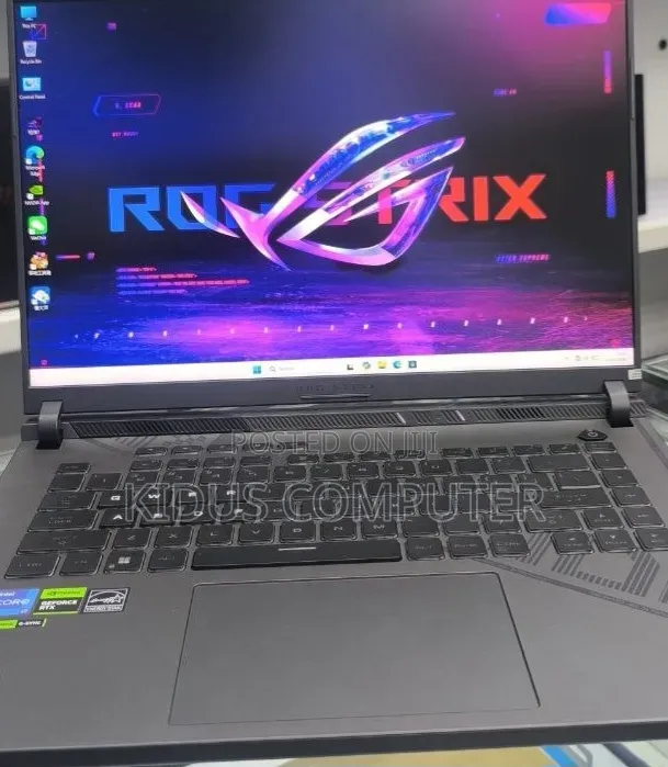 New Laptop Asus ROG Strix G16 G614 16GB Intel Core i7 SSD 1T