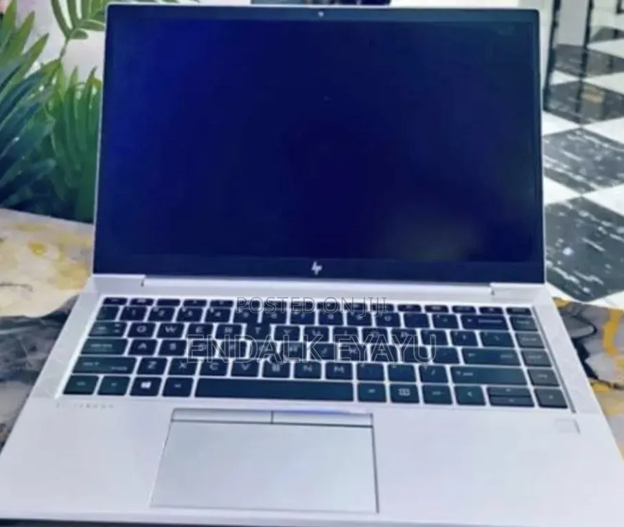 New Laptop HP EliteBook 840 G9 8GB AMD Ryzen 5 SSD 512GB