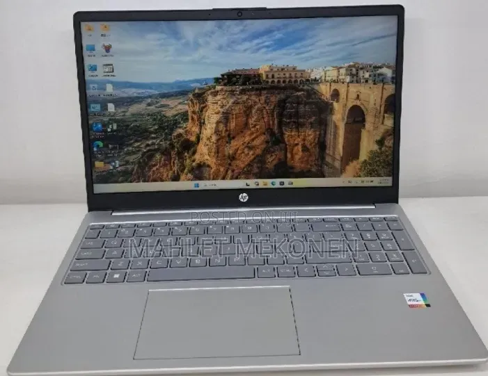 New Laptop HP Stream Notebook 16GB Intel Core i7 SSD 1T