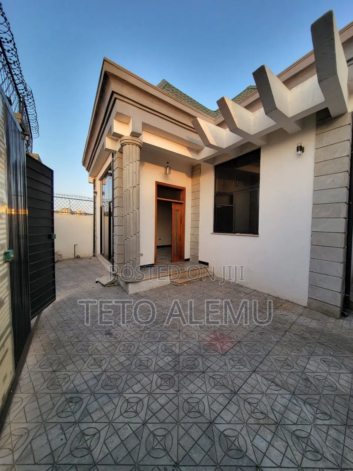 Furnished 3bdrm Villa in አስቸኳይ ሽያጭ |, Bole for sale