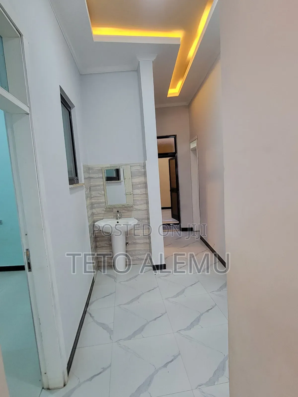 Furnished 3bdrm Villa in አስቸኳይ ሽያጭ |, Bole for sale