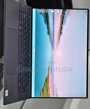 New Laptop Dell XPS 15 16GB Intel Core i7 SSD 512GB