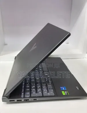 New Laptop HP Victus 16 16GB Intel Core i7 SSD 512GB