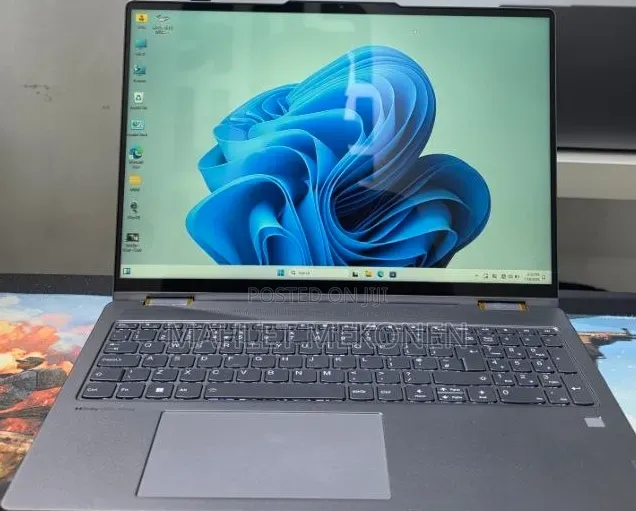 New Laptop Lenovo Yoga 260 16GB AMD Ryzen 7 SSD 512GB