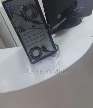 New Desktop Computer HP 290 G4 8GB Intel Core i7 HDD 1T