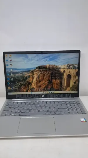 New Laptop HP 15 16GB Intel Core i7 SSD 1T