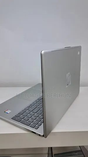 New Laptop HP 15 16GB Intel Core i7 SSD 1T