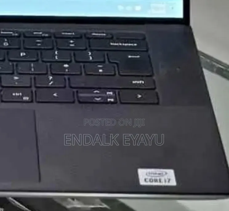 New Laptop Dell XPS 15 16GB Intel Core i7 SSD 512GB
