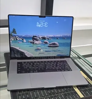 New Laptop Apple MacBook Pro 32GB Apple M1 Max SSD 1T