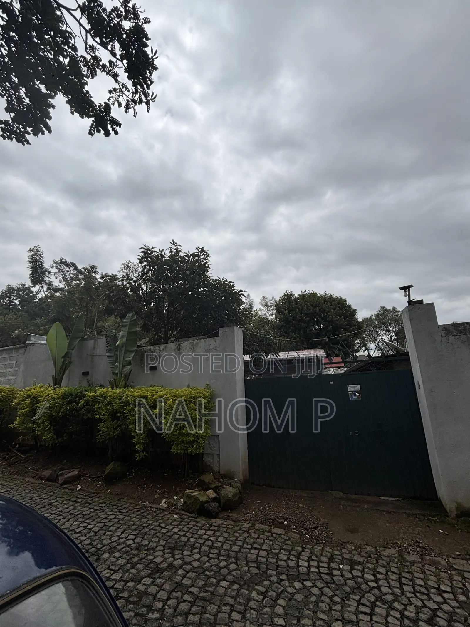 Land for Sale Around British Emabassy
