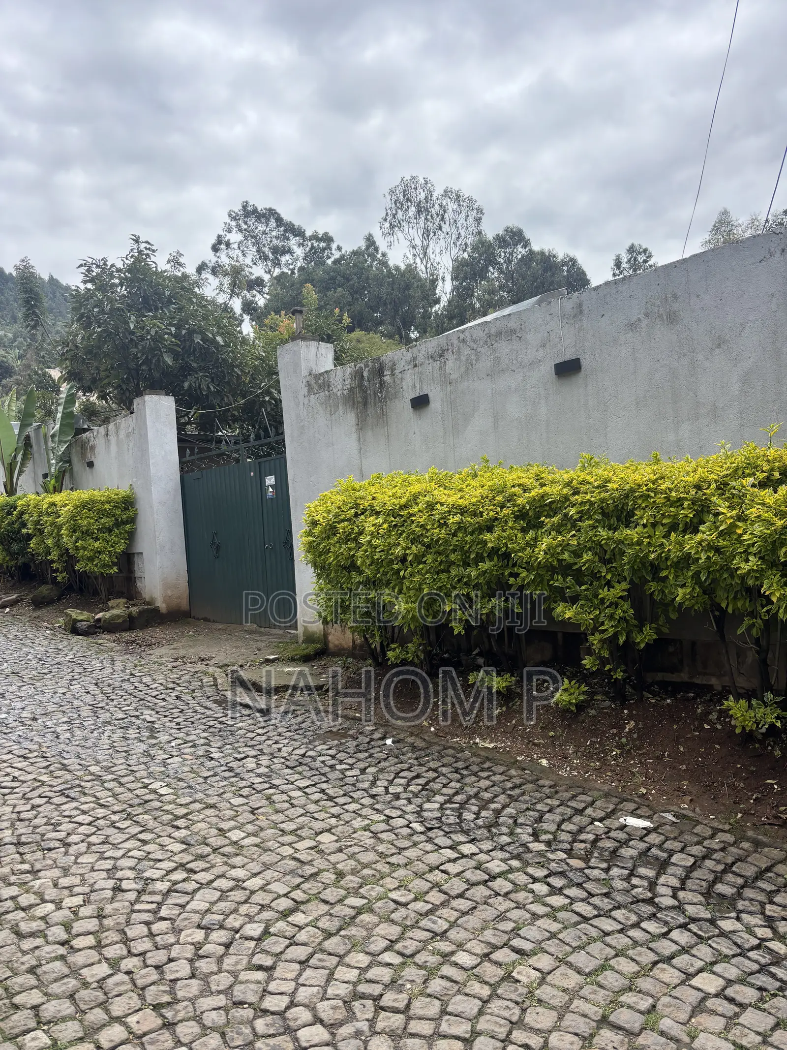 Land for Sale Around British Emabassy