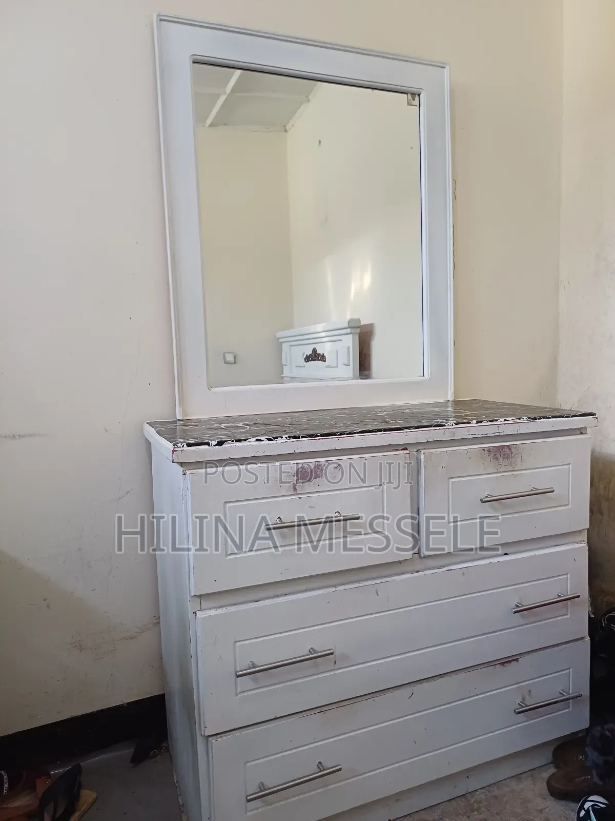 Bed, Dressing Table and Kitchen Cabnet