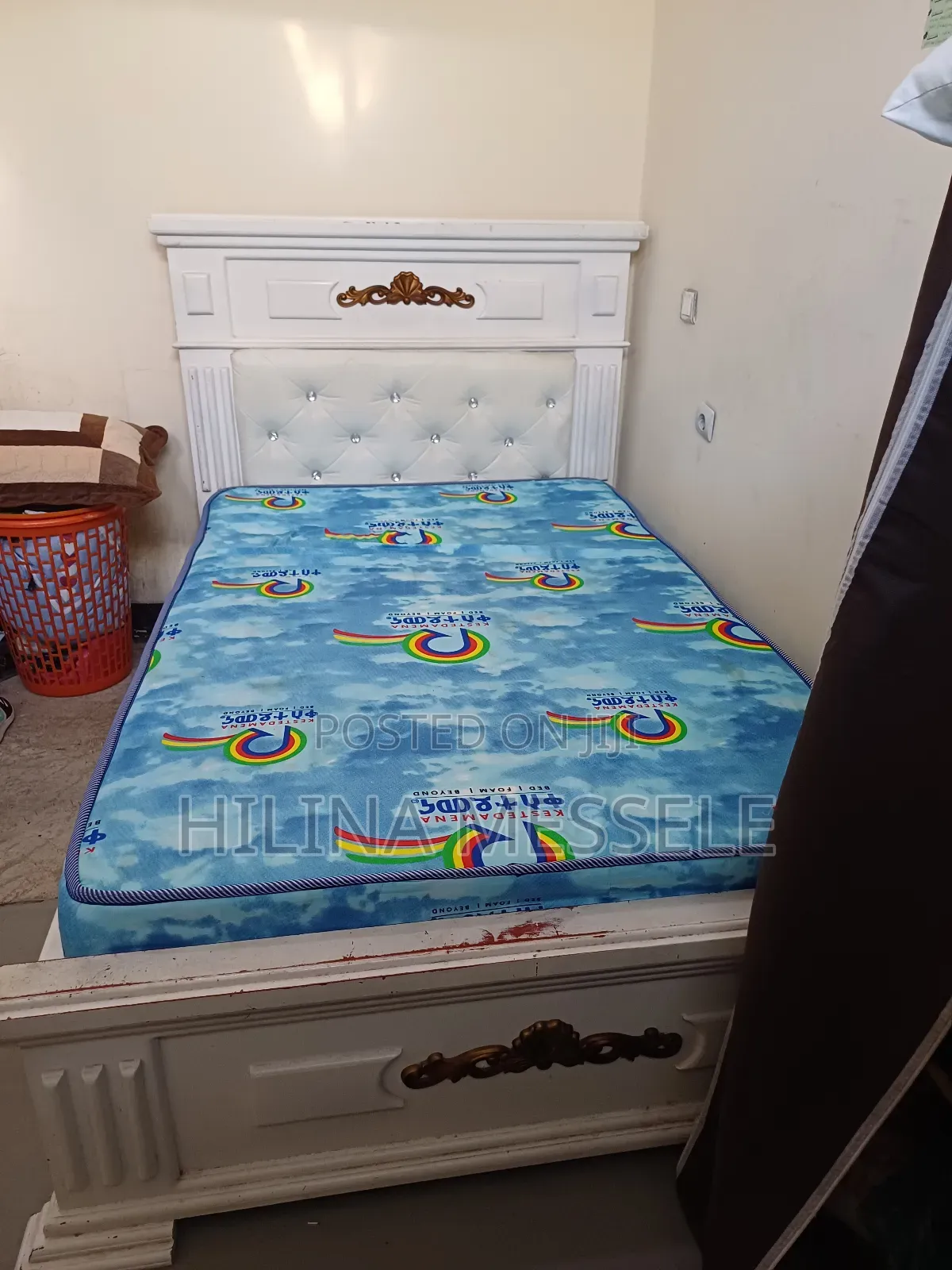 Bed, Dressing Table and Kitchen Cabnet