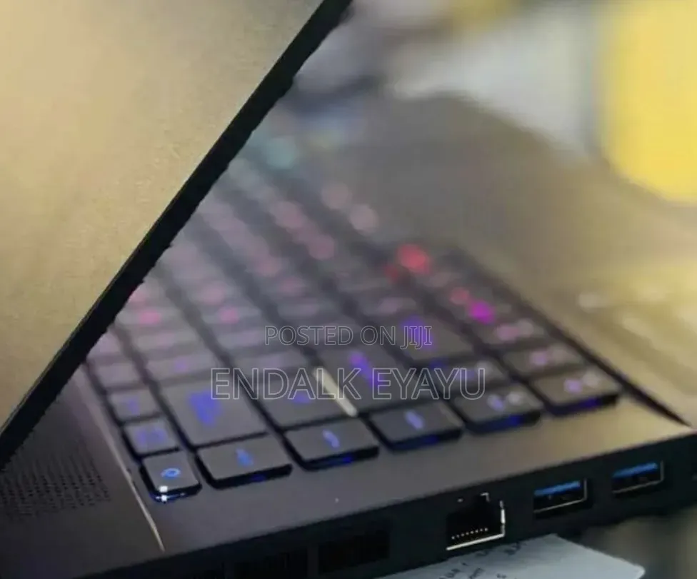 New Laptop MSI 16GB Intel Core i7 SSD 1T