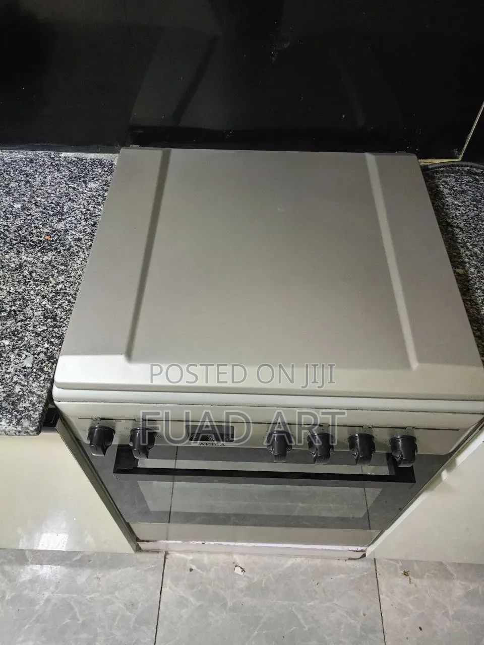Akira Standing Oven